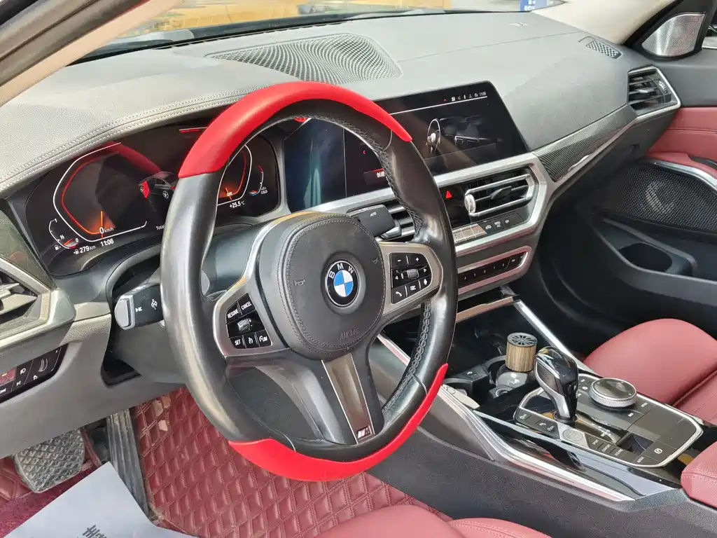 BMW 3 Series 2021 — фото 11