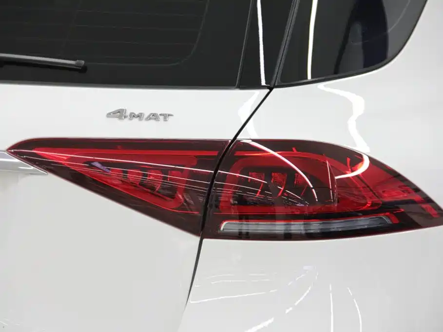 Mercedes-Benz GLE New Energy 2021 — фото 30