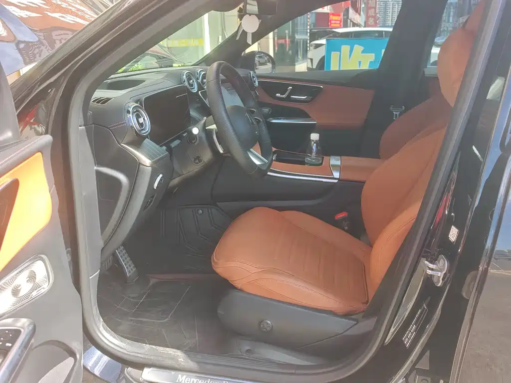Mercedes-Benz GLC 2024