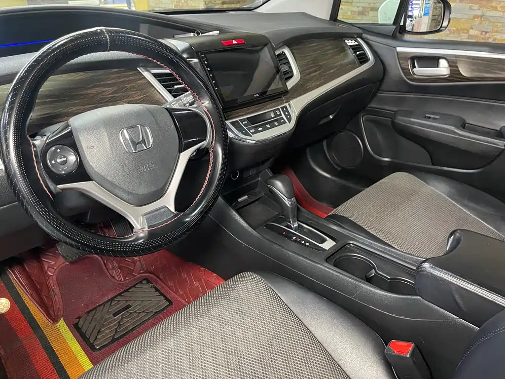 Honda Jade 2019 — фото 7