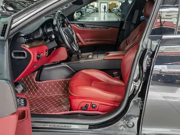 Maserati Quattroporte 2017