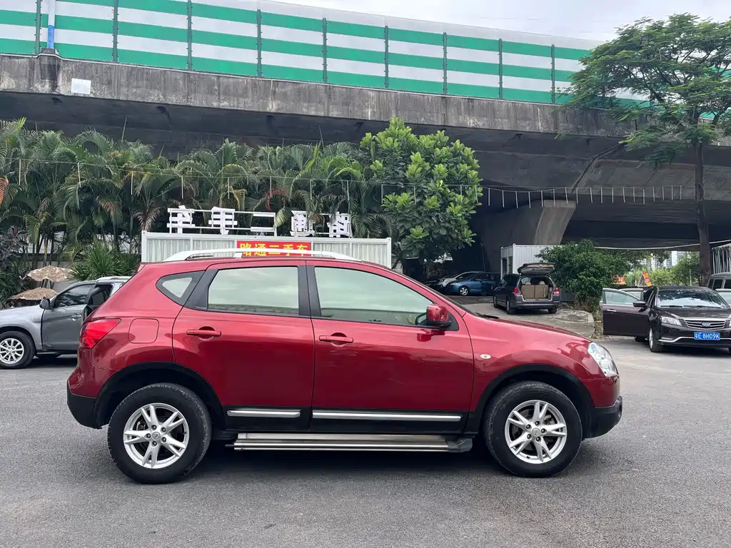 Nissan Qashqai 2012