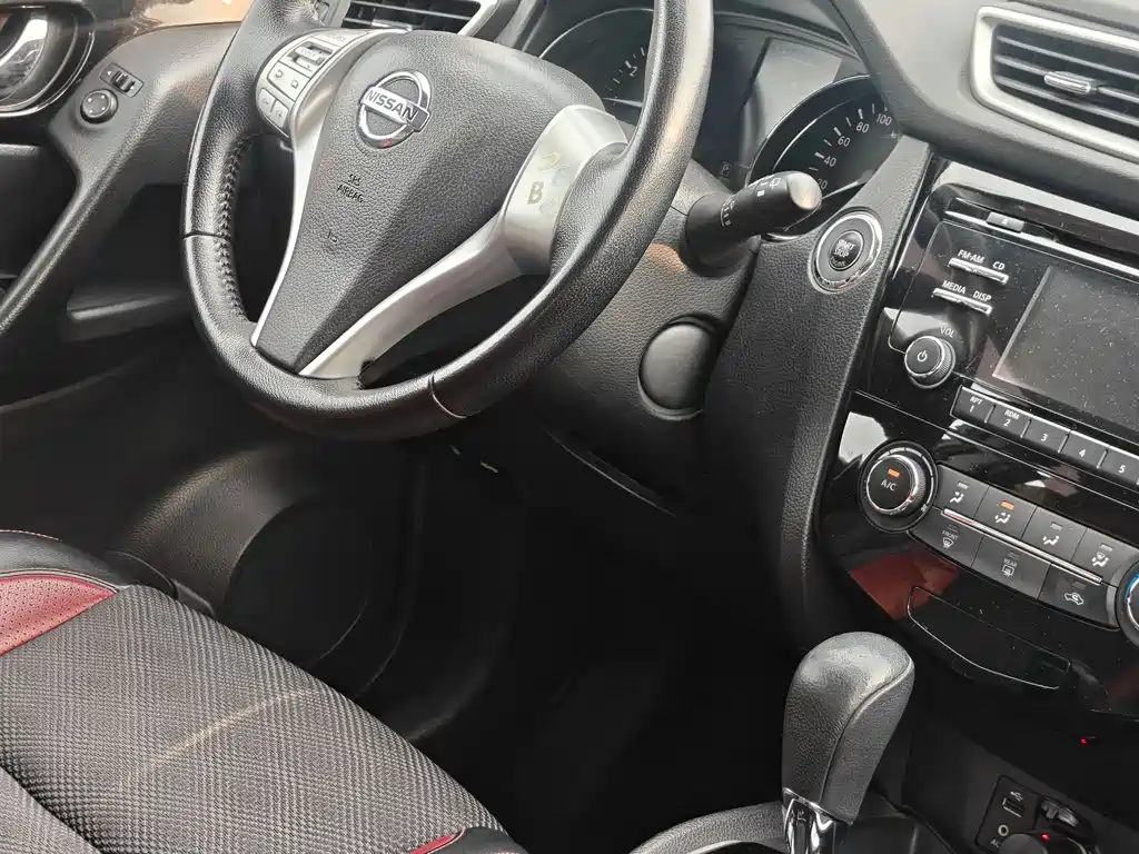 Nissan Qashqai 2017 — фото 15