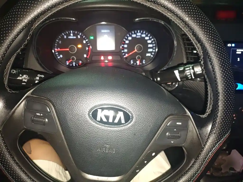 Kia K3 2014