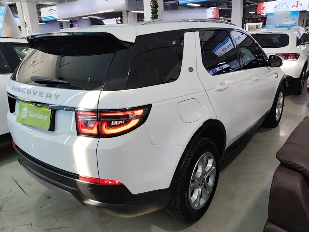 Land Rover Discovery Sport 2022 — фото 7