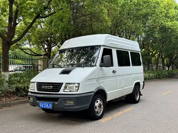 Iveco Proud 2017