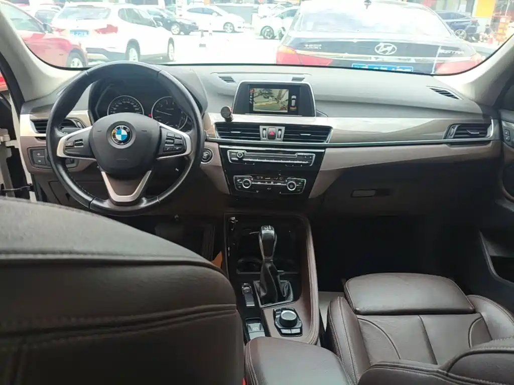 BMW X1 2017 — фото 10