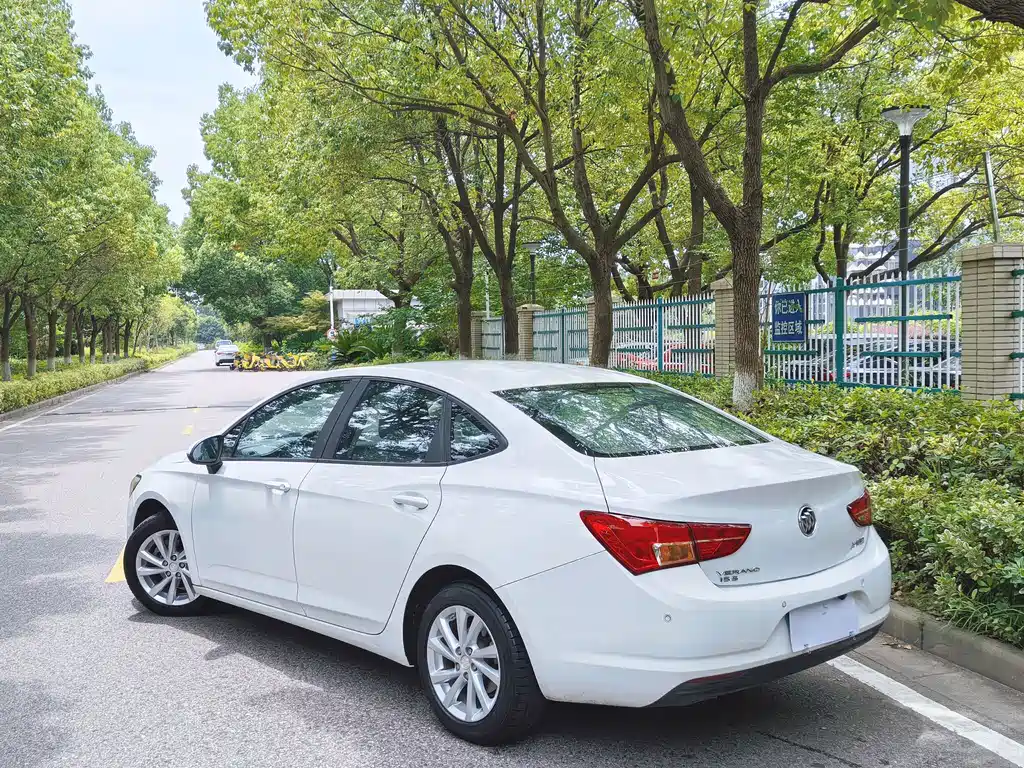 Buick Verano 2017 — фото 16