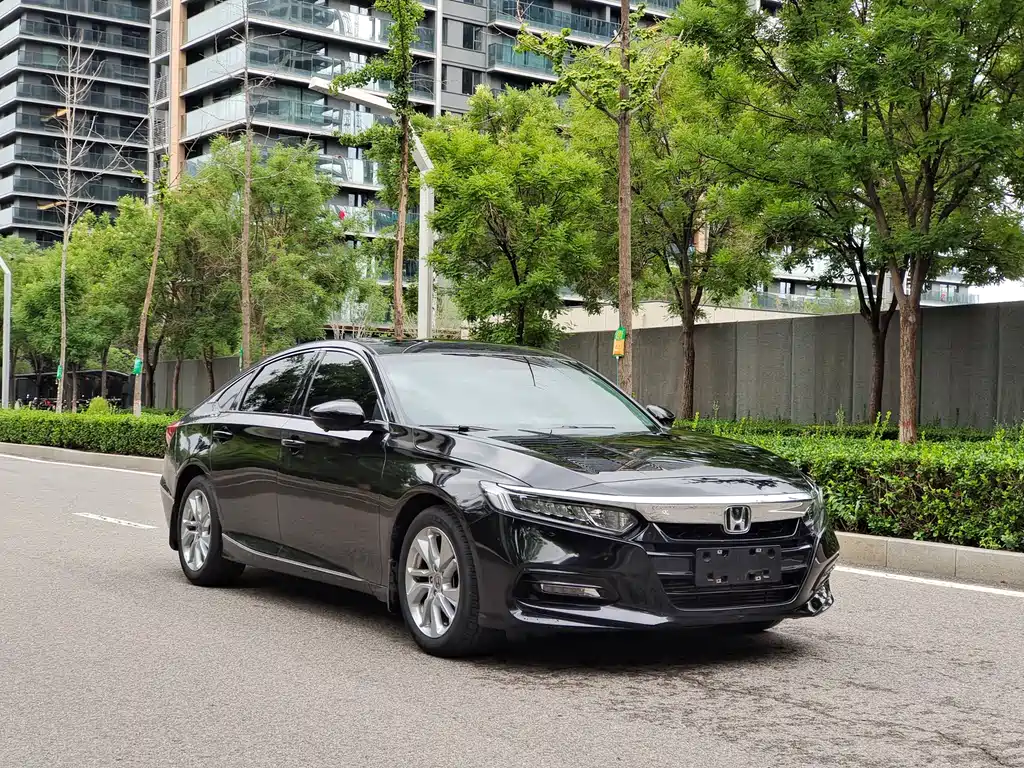 Honda Accord 2020 — фото 3