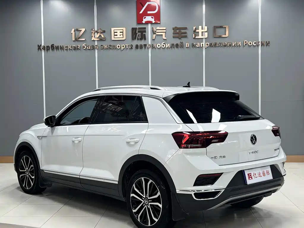 Volkswagen T-Roc 2022 — фото 4