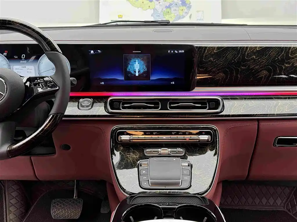 Mercedes-Benz Vito 2026 — фото 12