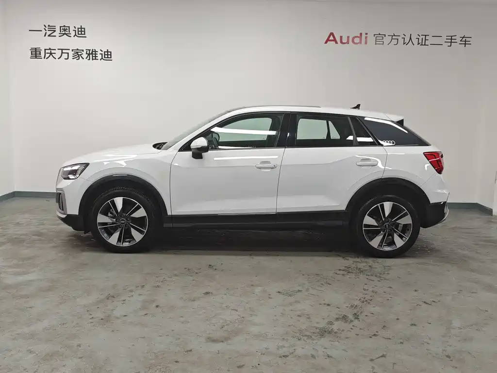 Audi Q2L 2025