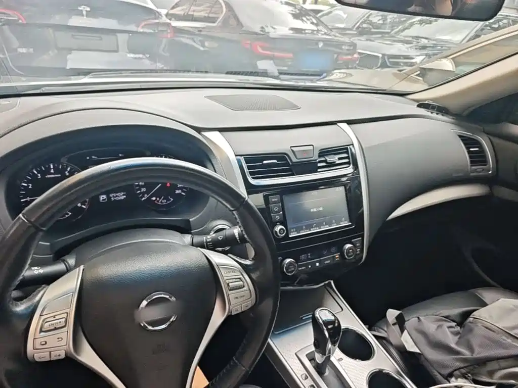 Nissan Teana 2018 — фото 10