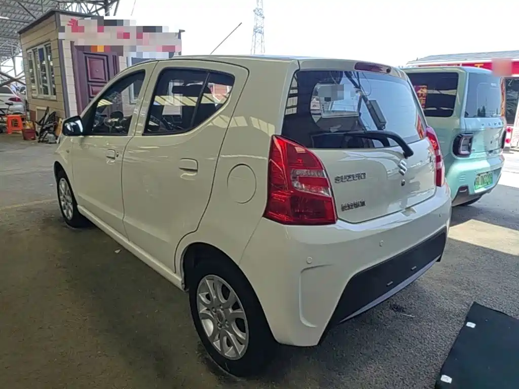Suzuki Alto 2015 — фото 5