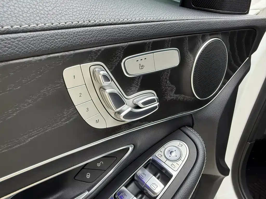 Mercedes-Benz C-Class 2021 — фото 14