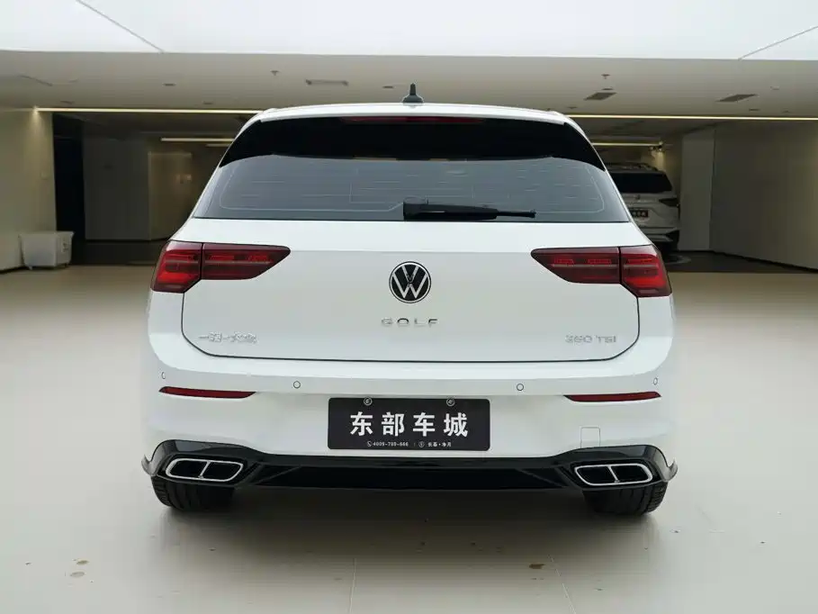 Volkswagen Golf 2024