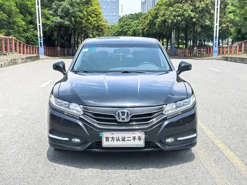 Honda Spirior 2015 — фото 2