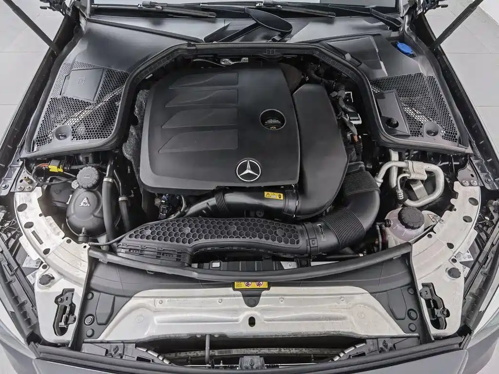 Mercedes-Benz C-Class 2022