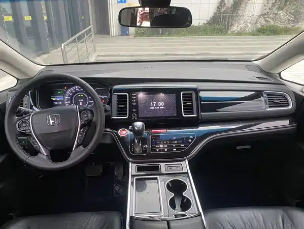 Honda Elysion 2021