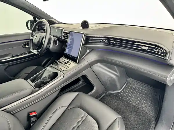 NIO EC6 2021