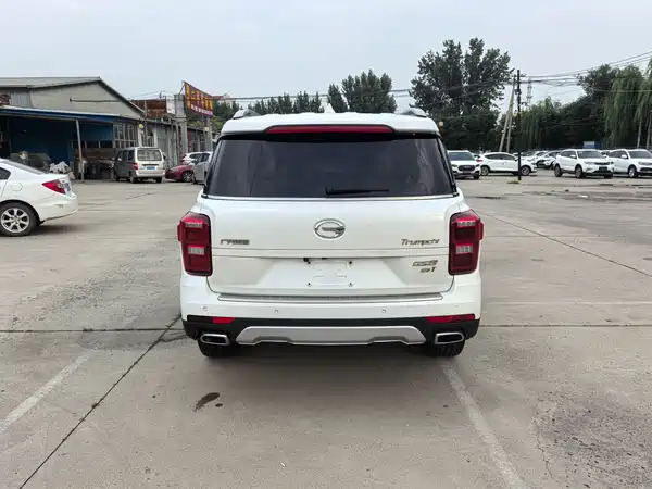 GAC Trumpchi GS8 2018