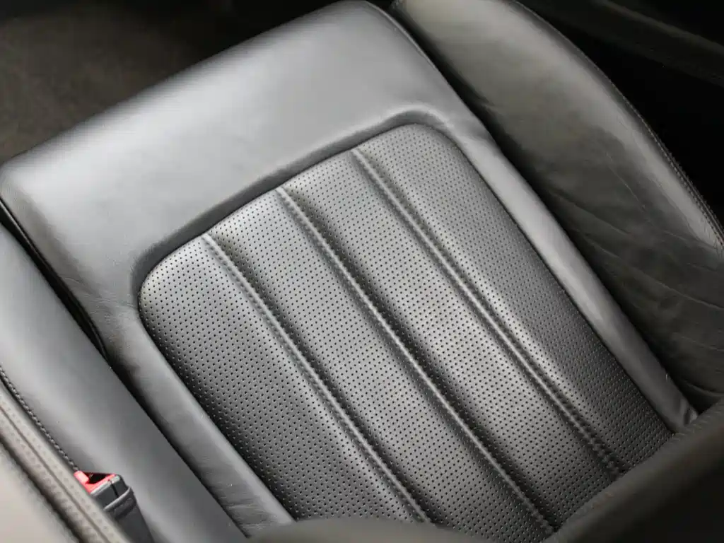 Bentley Continental 2013 — фото 16