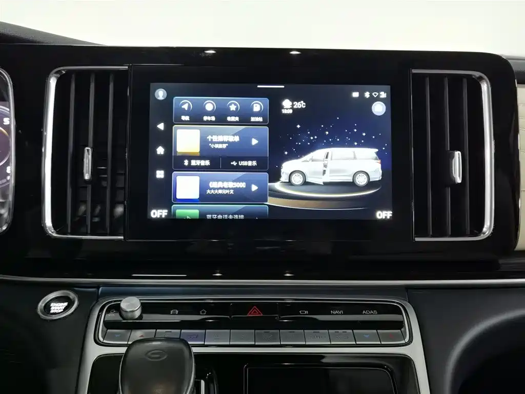 GAC Motor Trumpchi M8 2022 — фото 12