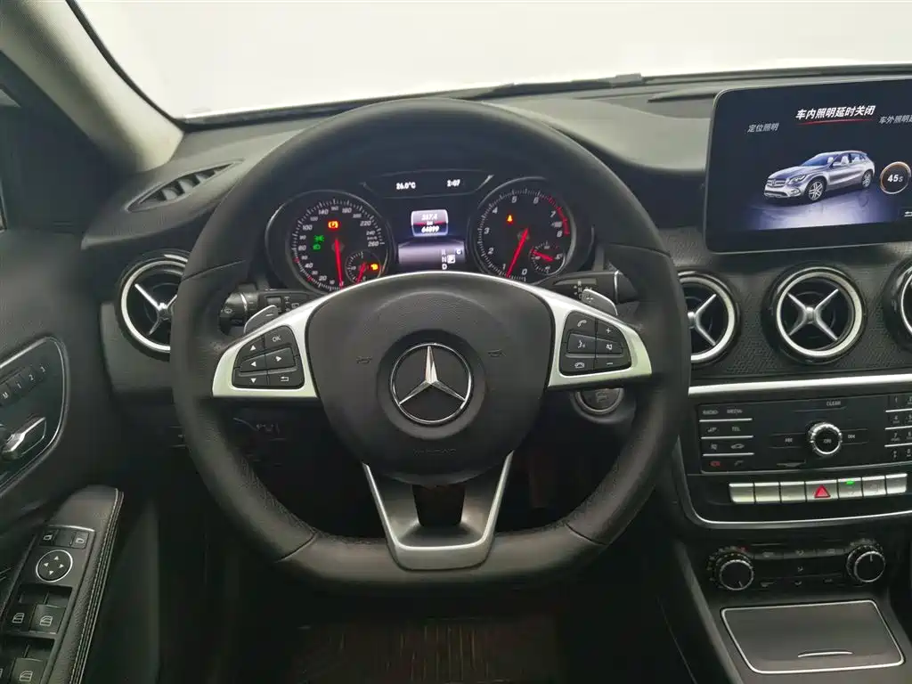Mercedes-Benz GLA 2019 — фото 11