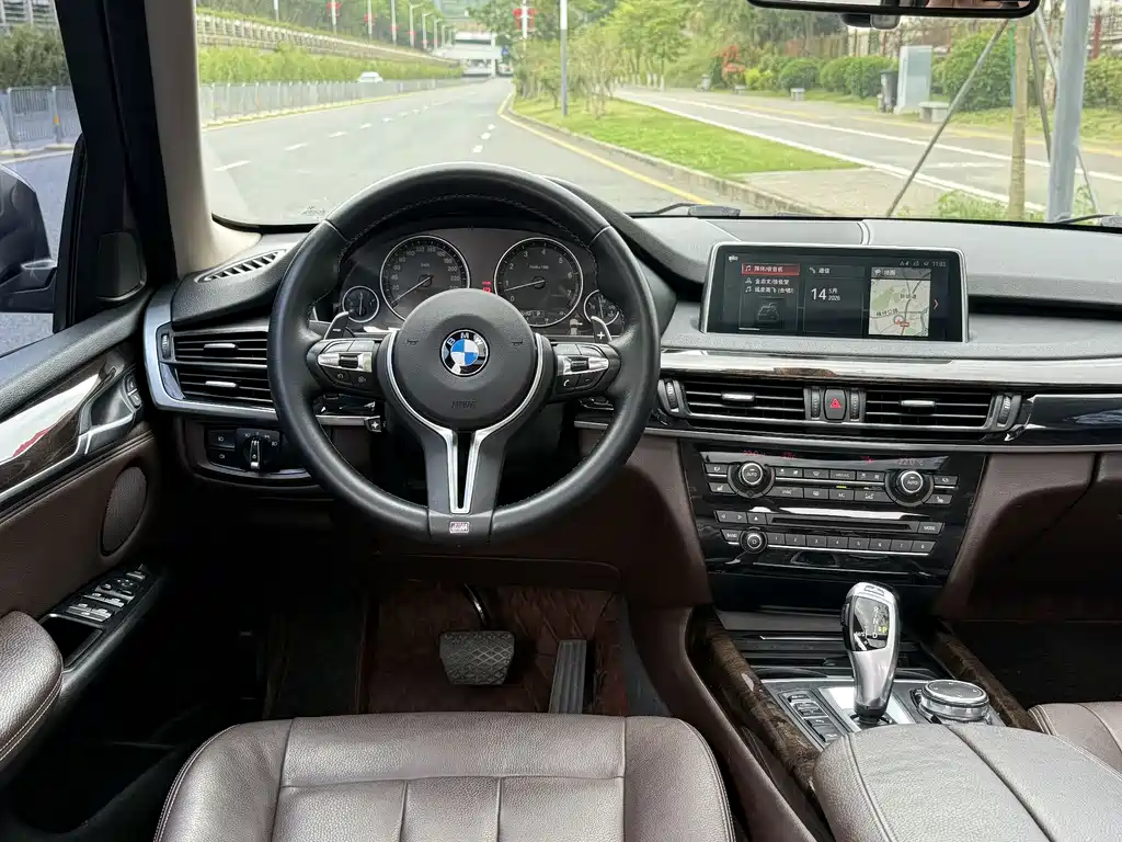 BMW X5 2016 — фото 14
