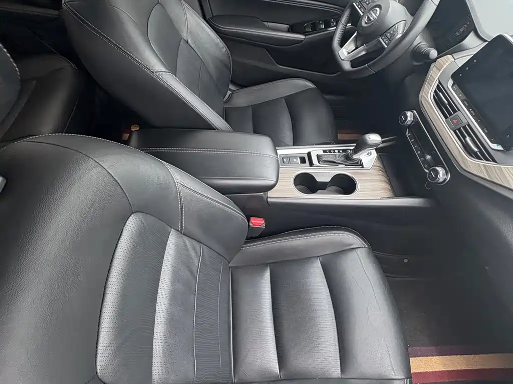 Nissan Teana 2021
