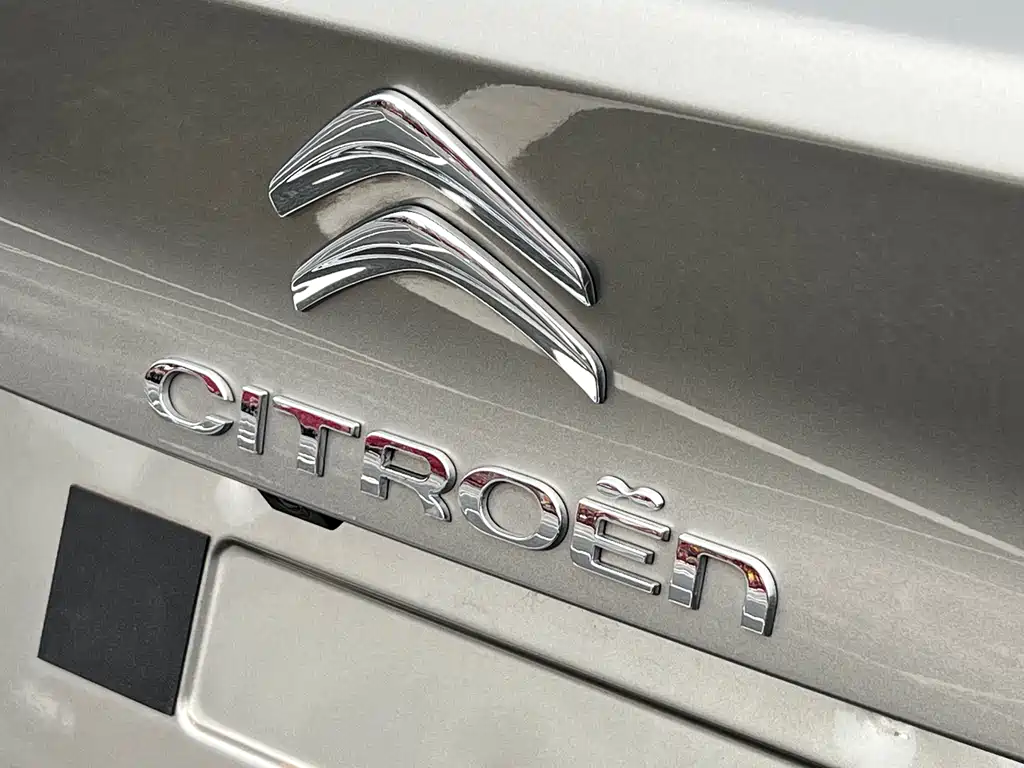 Citroen C5 2015 — фото 16