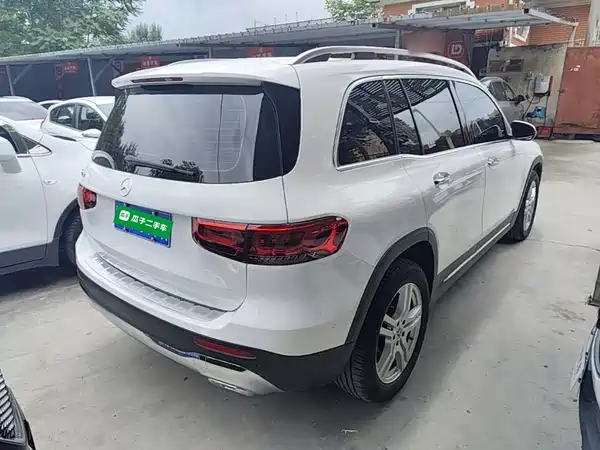 Mercedes-Benz GLB 2020