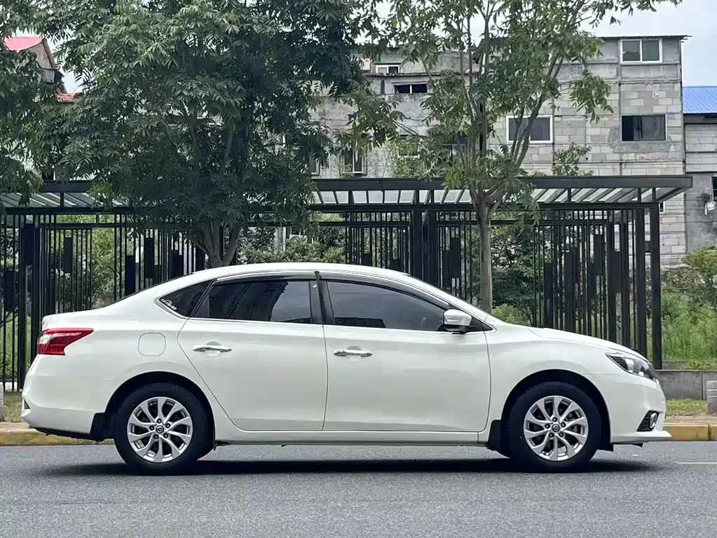 Nissan Sylphy 2019 — фото 8