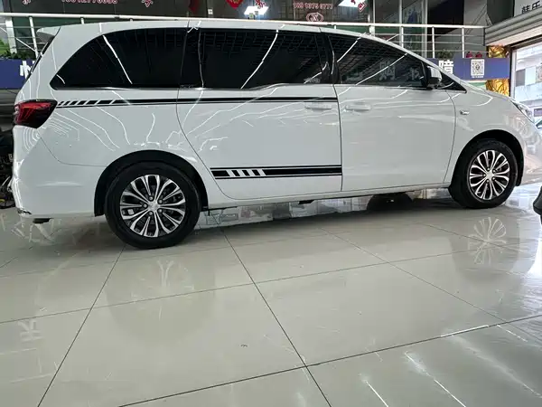 Buick GL8 2022