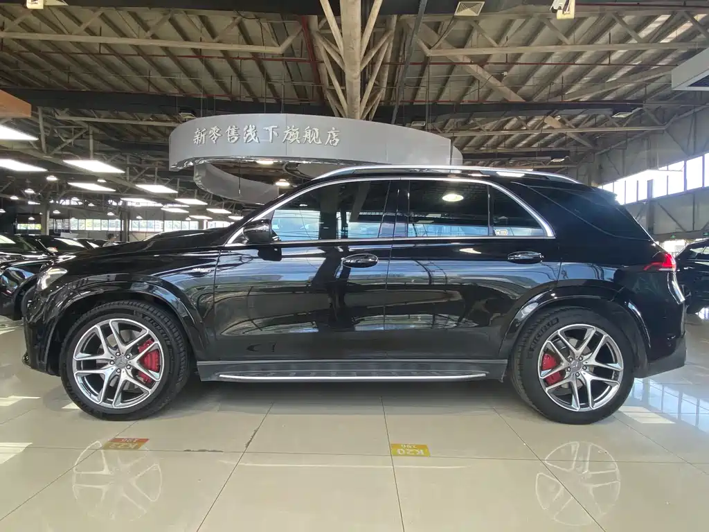 Mercedes-Benz GLE AMG 2022 — фото 15