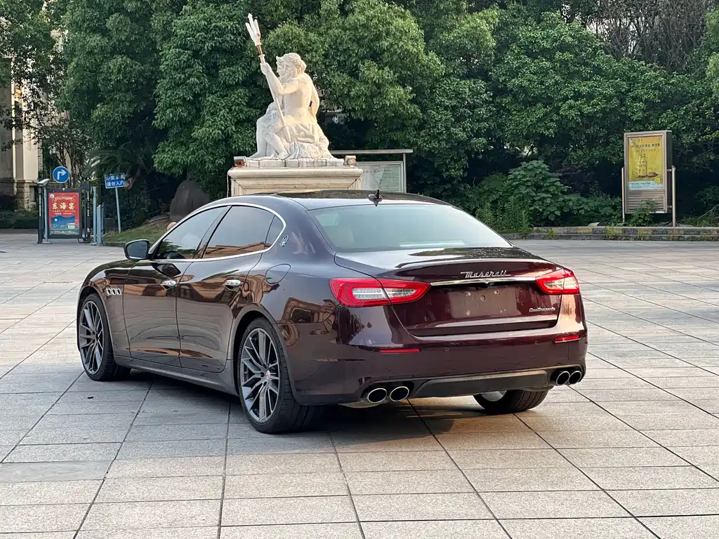 Maserati Quattroporte 2019 — фото 7