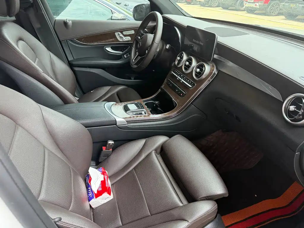 Mercedes-Benz GLC 2020