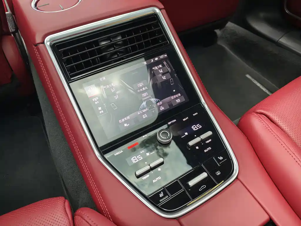Porsche Panamera 2022 — фото 18