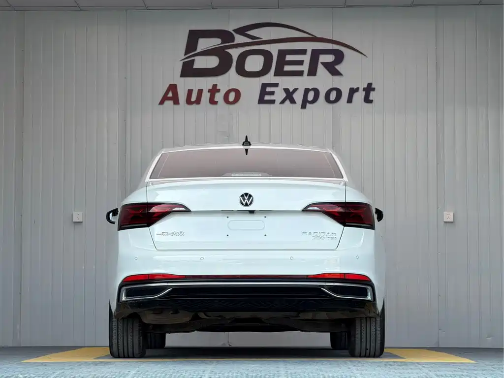 Volkswagen Sagitar 2023