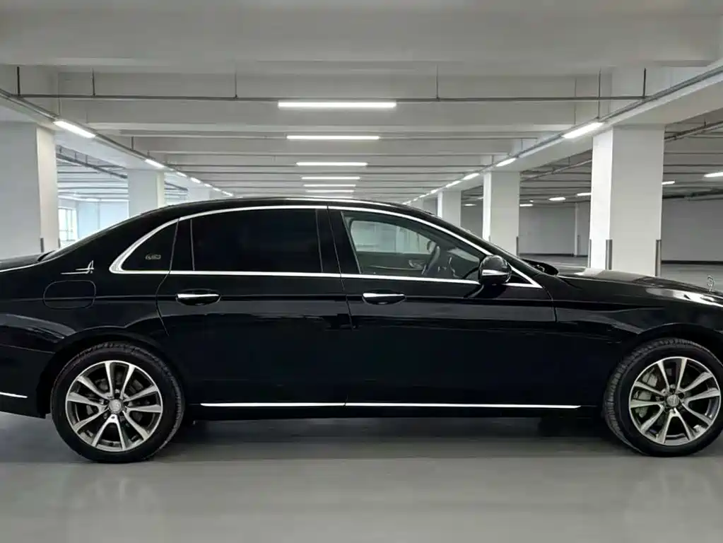 Mercedes-Benz E-Class 2016 — фото 3