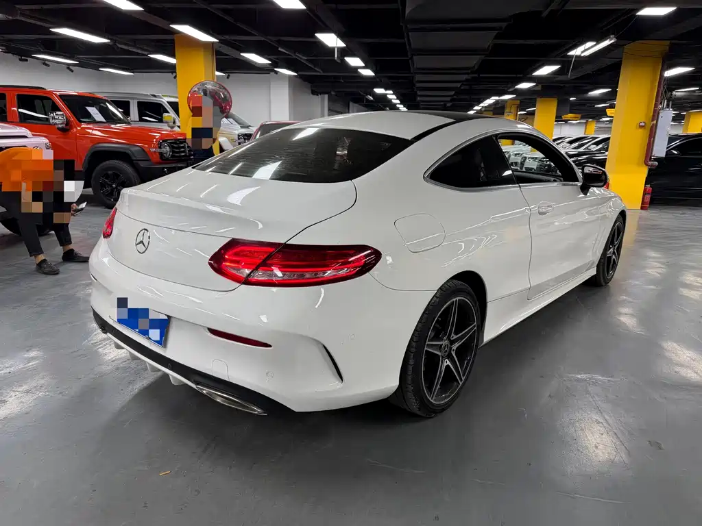 Mercedes-Benz C-Class 2018 — фото 10