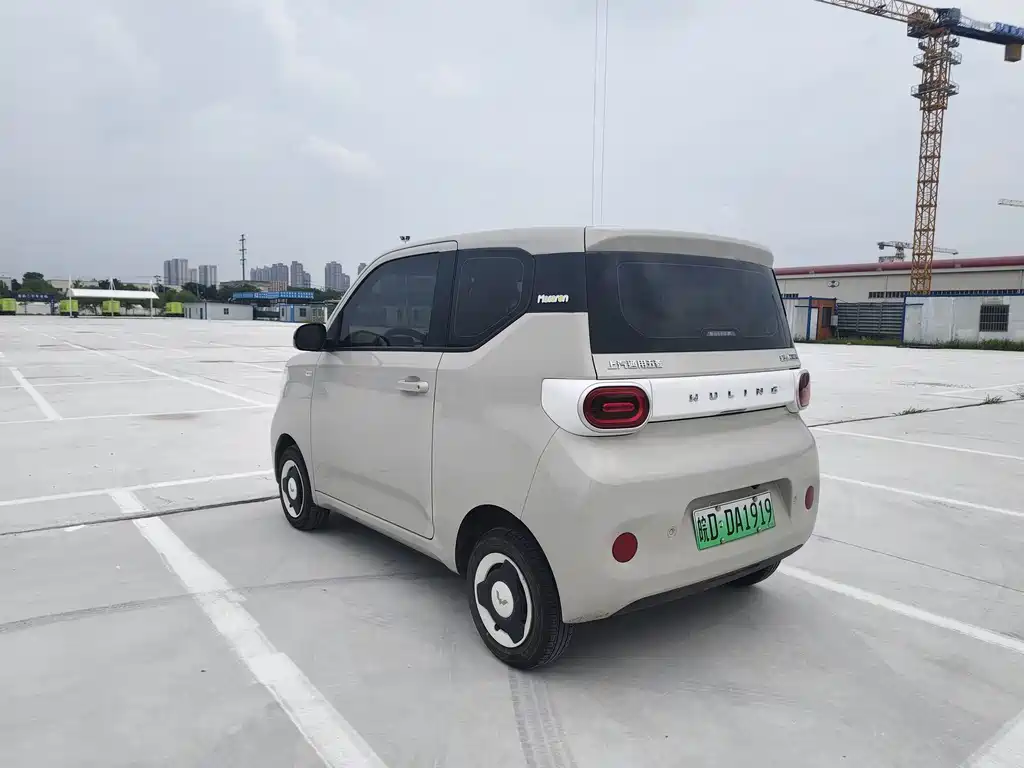 Wuling Hongguang MINIEV 2025
