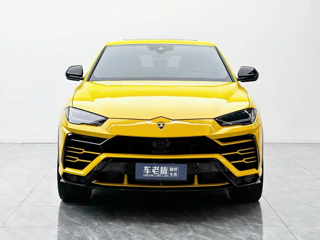Lamborghini Urus 2022 — фото 9