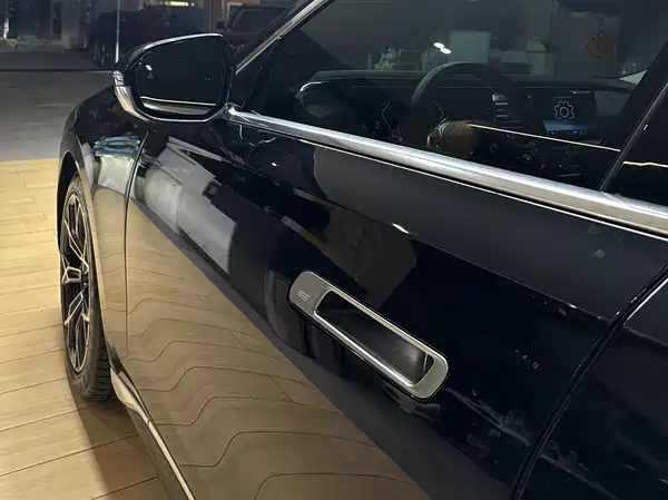 BMW 7 Series 2023