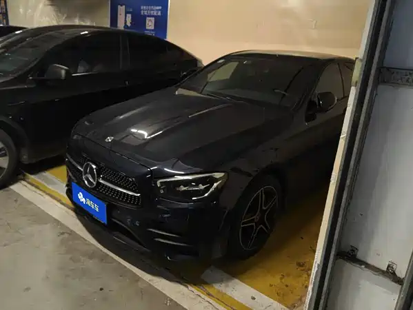 Mercedes-Benz E-Class 2021