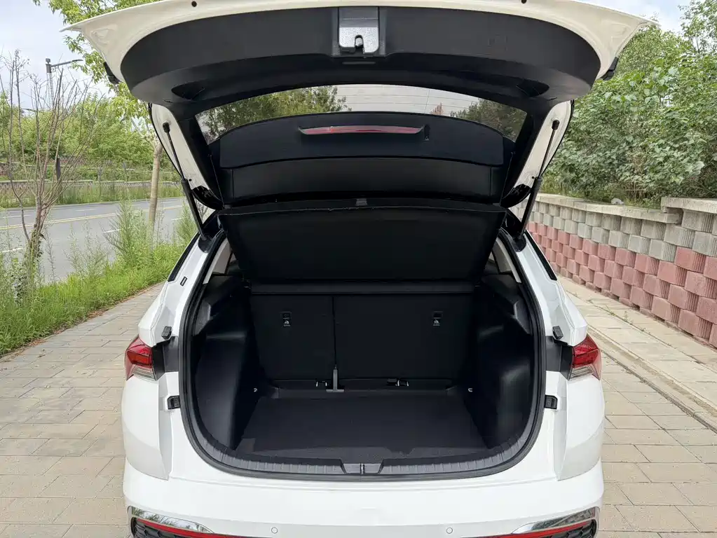 Skoda Kamiq 2022 — фото 21