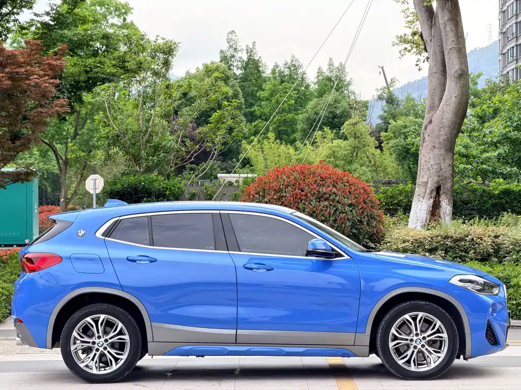 BMW X2 2019 — фото 12
