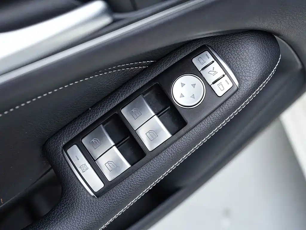 Mercedes-Benz B-Class 2014 — фото 15