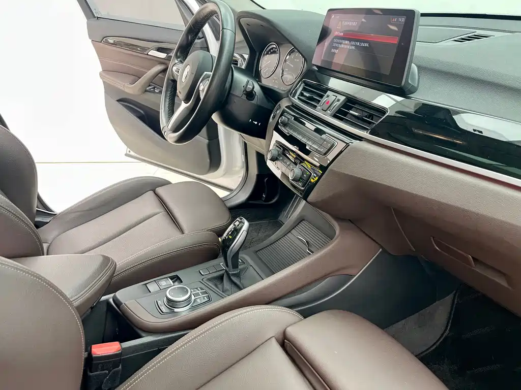 BMW X1 2021 — фото 15