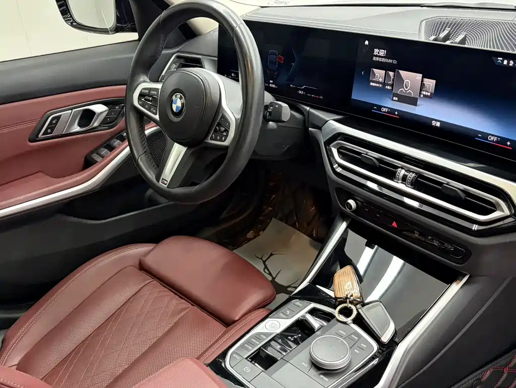 BMW 3 Series 2023 — фото 18
